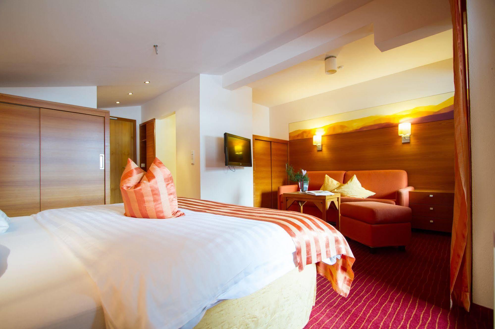 Hotel Garni Romantika Санкт-Леонхард-им-Пицталь Экстерьер фото